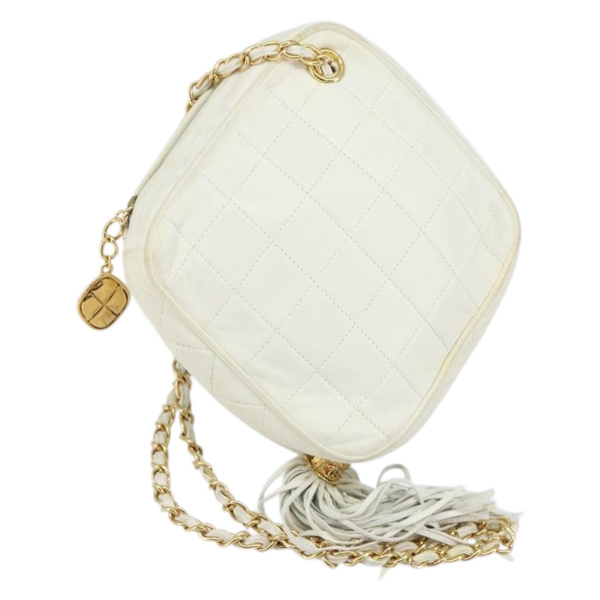 CHANEL Chain Shoulder Bag Lamb Skin White Gold CC Auth 152440
