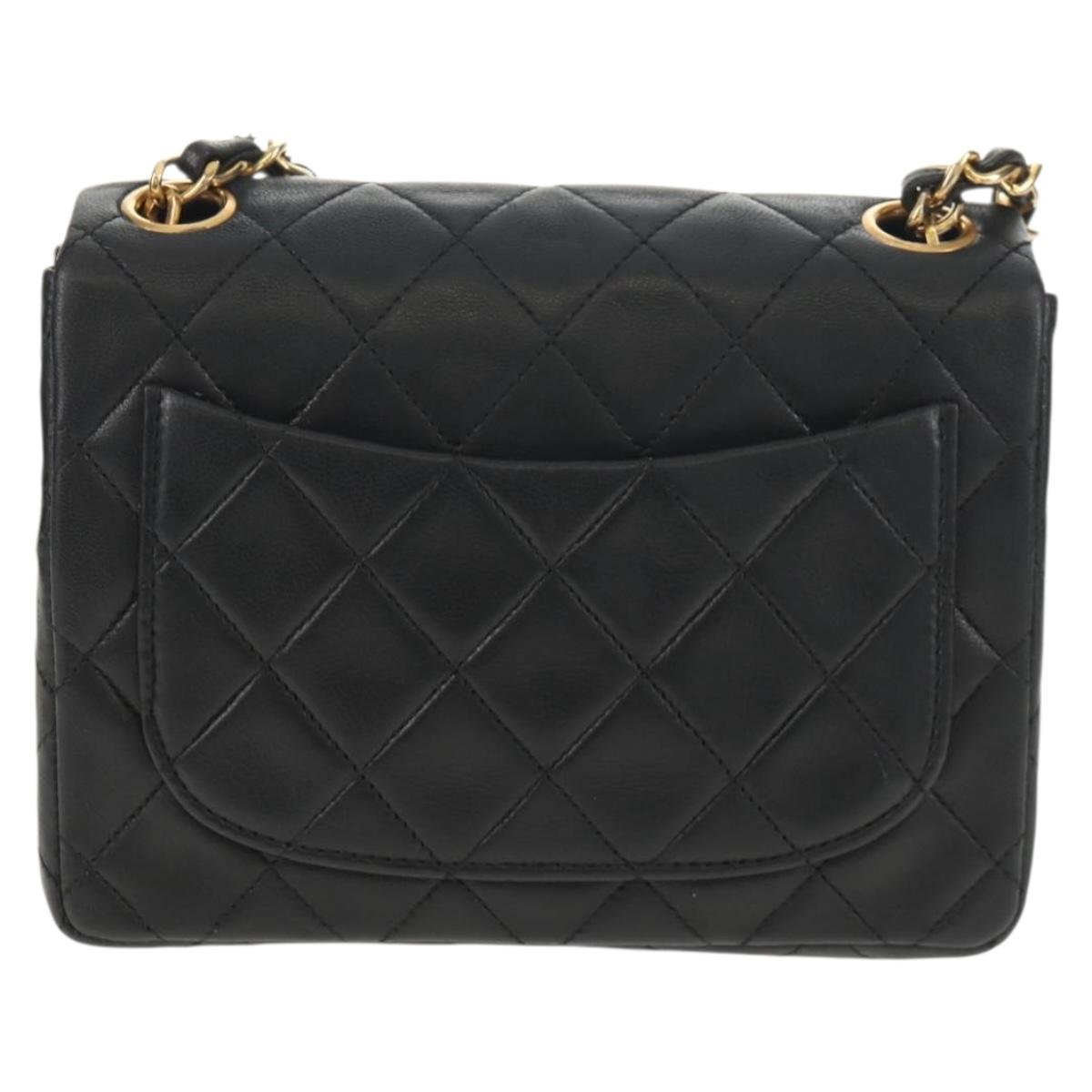 CHANEL Matelasse Chain Shoulder Bag Lamb Skin Black Gold CC Auth 152446AV