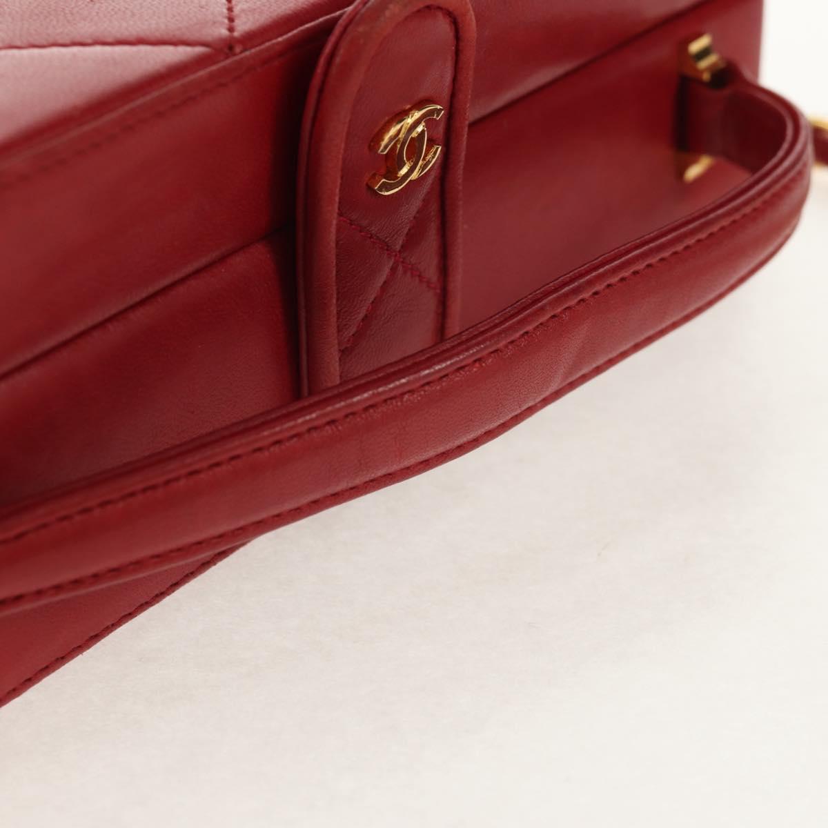 CHANEL Matelasse Chain Shoulder Bag Leather Red Gold CC Auth 152456V