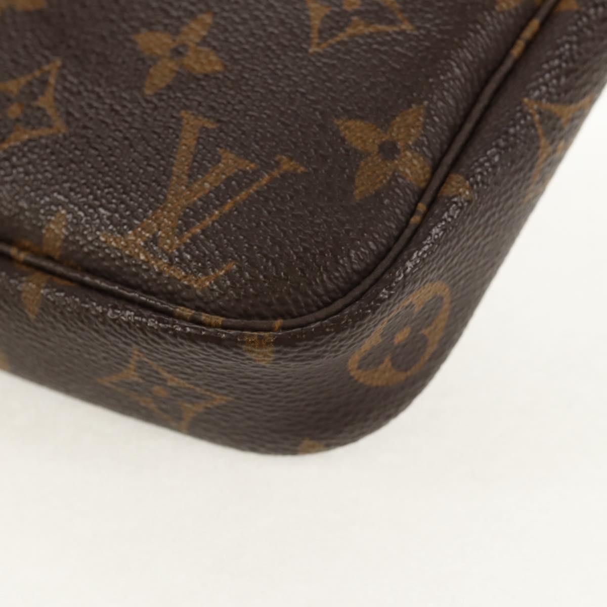 LOUIS VUITTON Monogram Pochette Accessoires Pouch M51980 LV Auth 152599V