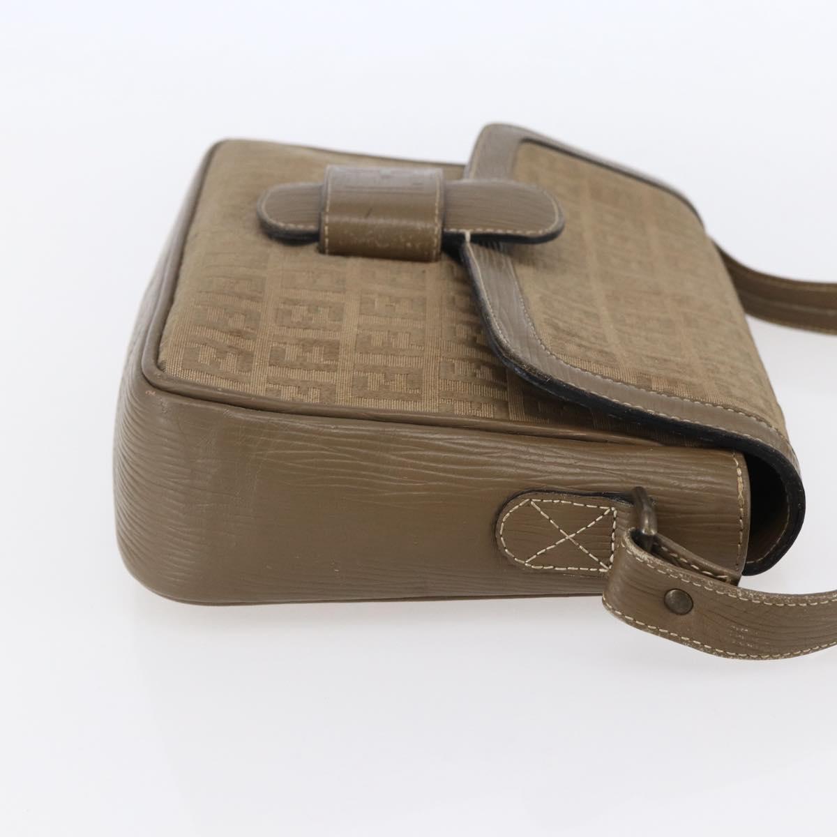 FENDI Zucchino Canvas Shoulder Bag Beige Auth 152611