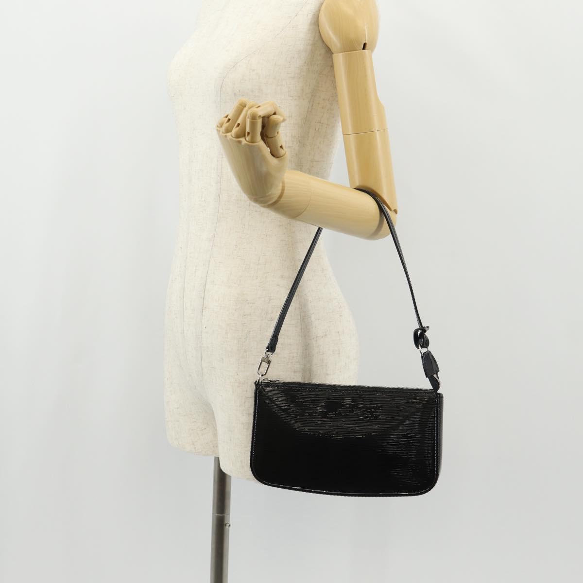 LOUIS VUITTON Epi Pochette Accessoires Pouch Noir Electric M4080N Auth 152684AV