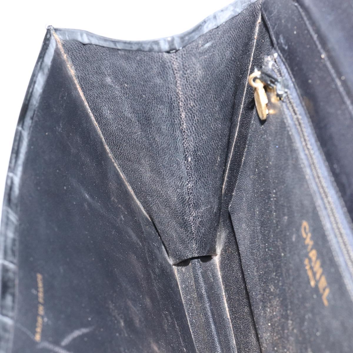 CHANEL Chain Shoulder Bag Patent leather Black Gold CC Auth 152693