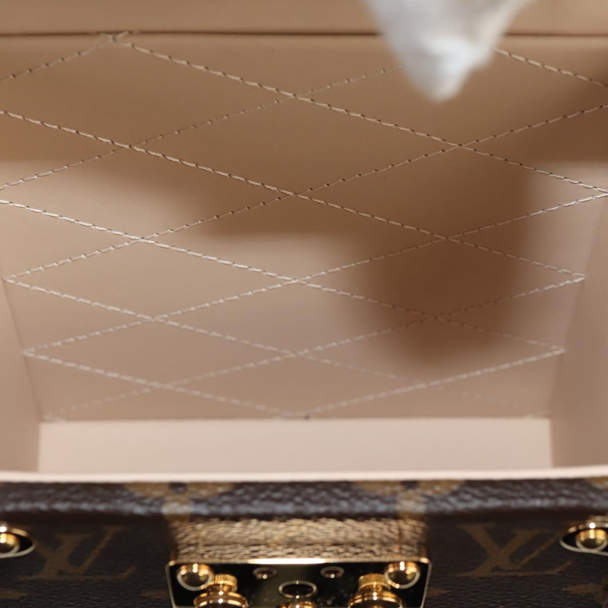 LOUIS VUITTON Monogram Camera box Shoulder Bag M10079 LV Auth 152697SM