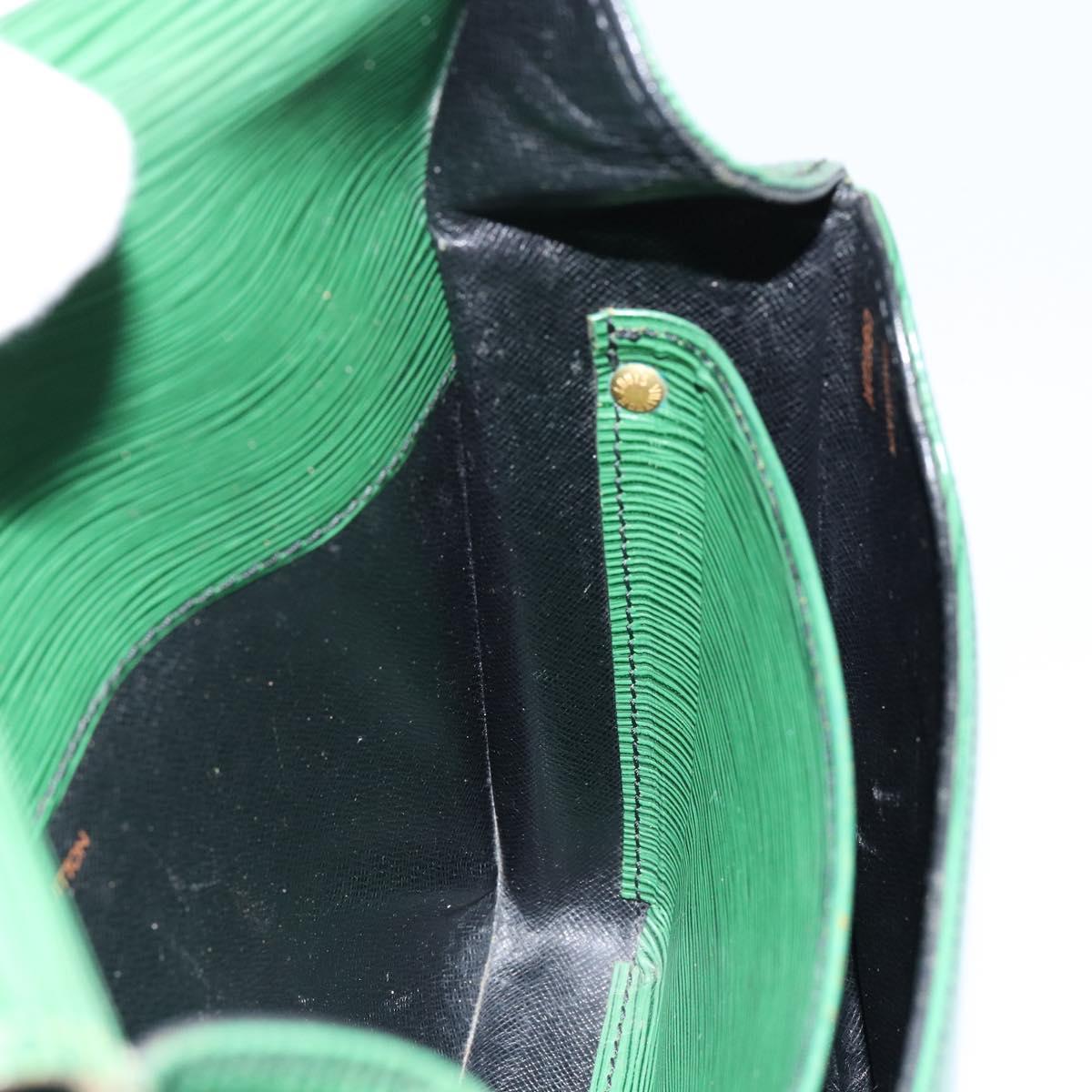 LOUIS VUITTON Epi Cartouchiere MM Shoulder Bag Green M52244 LV Auth 152749