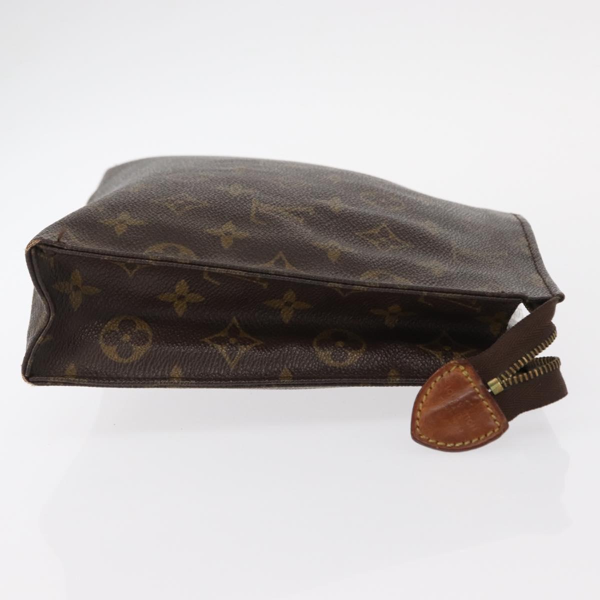 LOUIS VUITTON Monogram Poche Toilette 26 Pouch M47542 LV Auth 152765