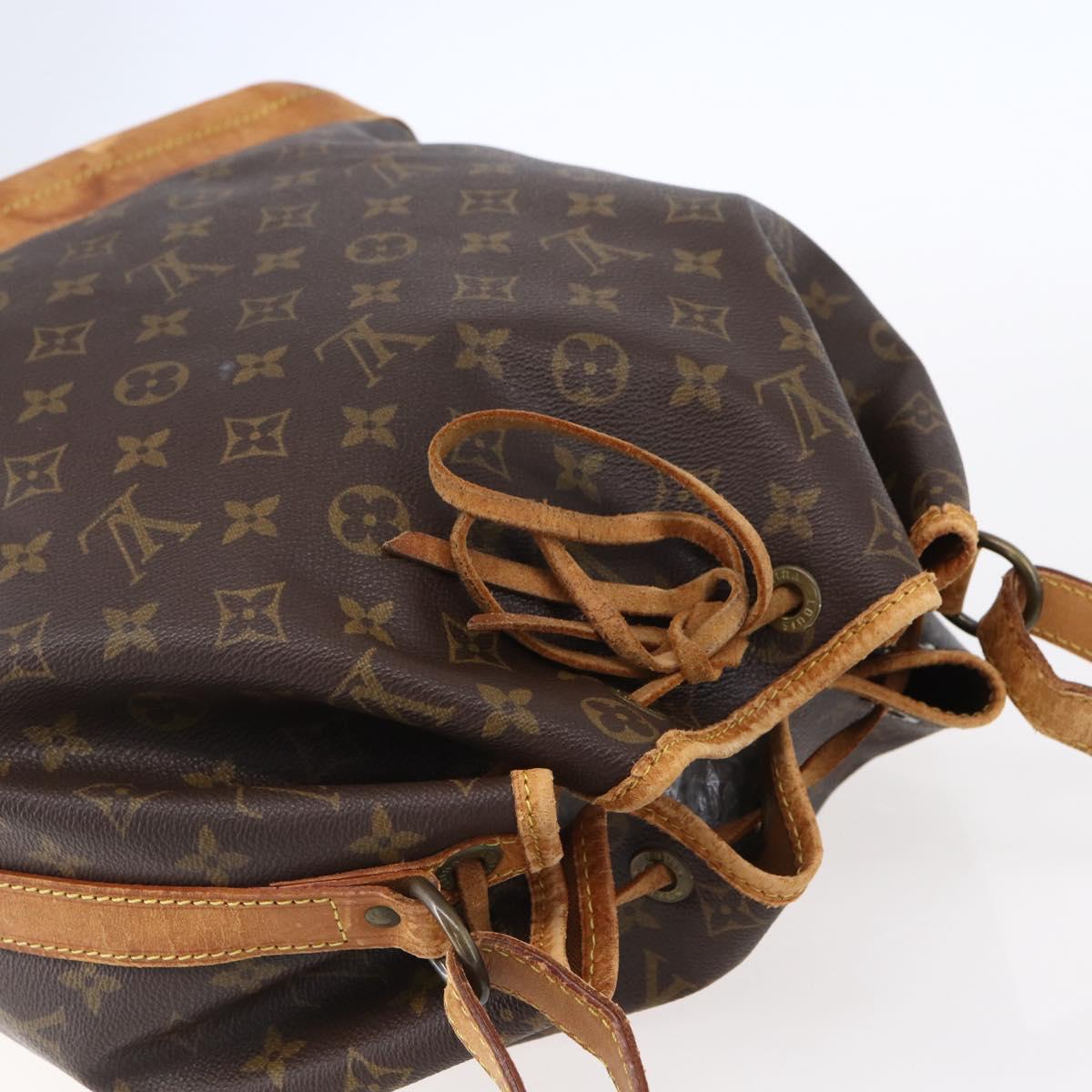 LOUIS VUITTON Monogram Noe Shoulder Bag M42224 LV Auth 152847