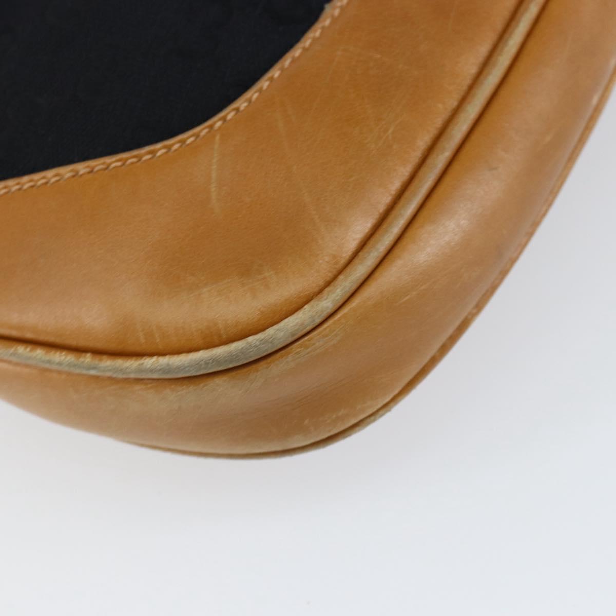 GUCCI GG Canvas Jackie Shoulder Bag Black Gold Auth 153012