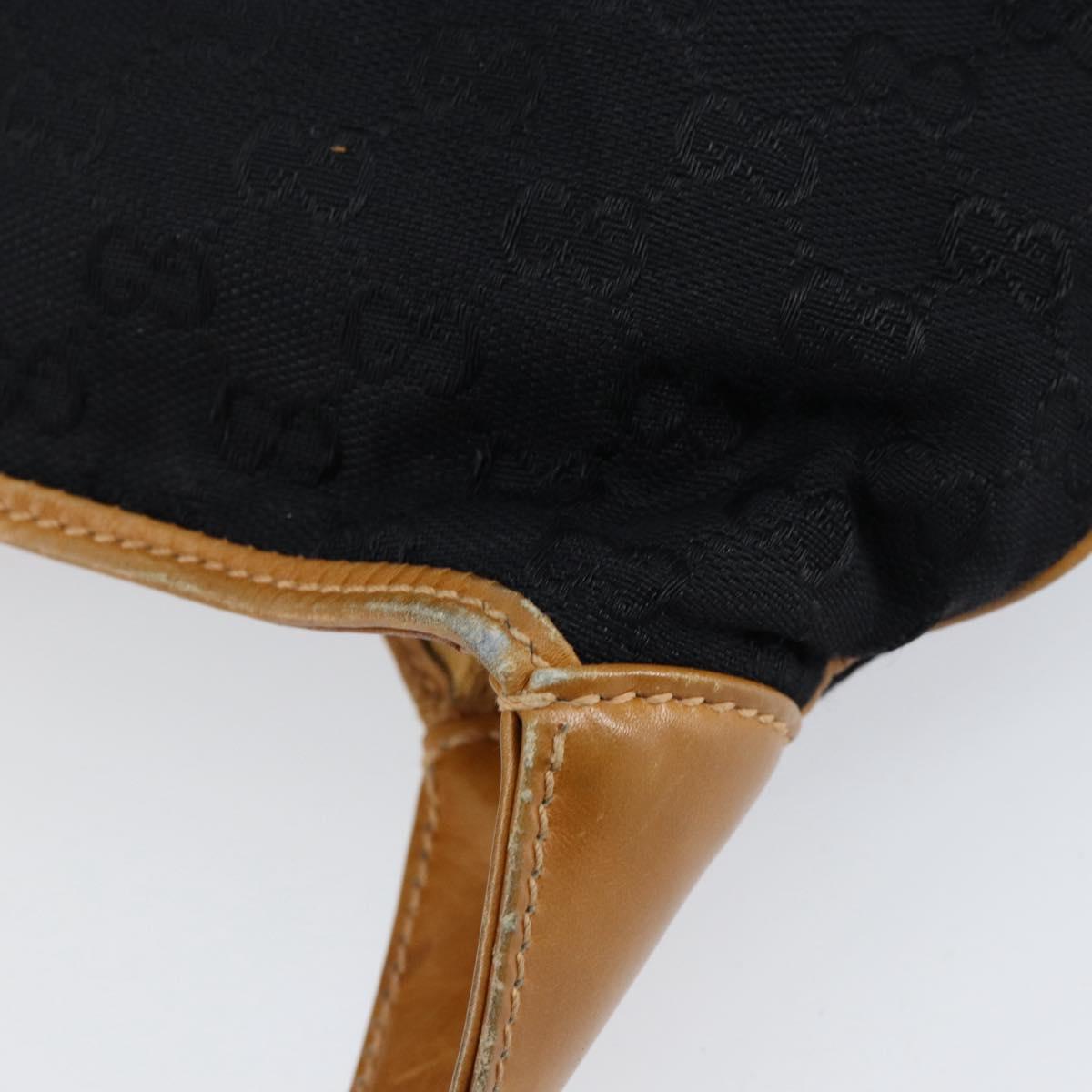 GUCCI GG Canvas Jackie Shoulder Bag Black Gold Auth 153012