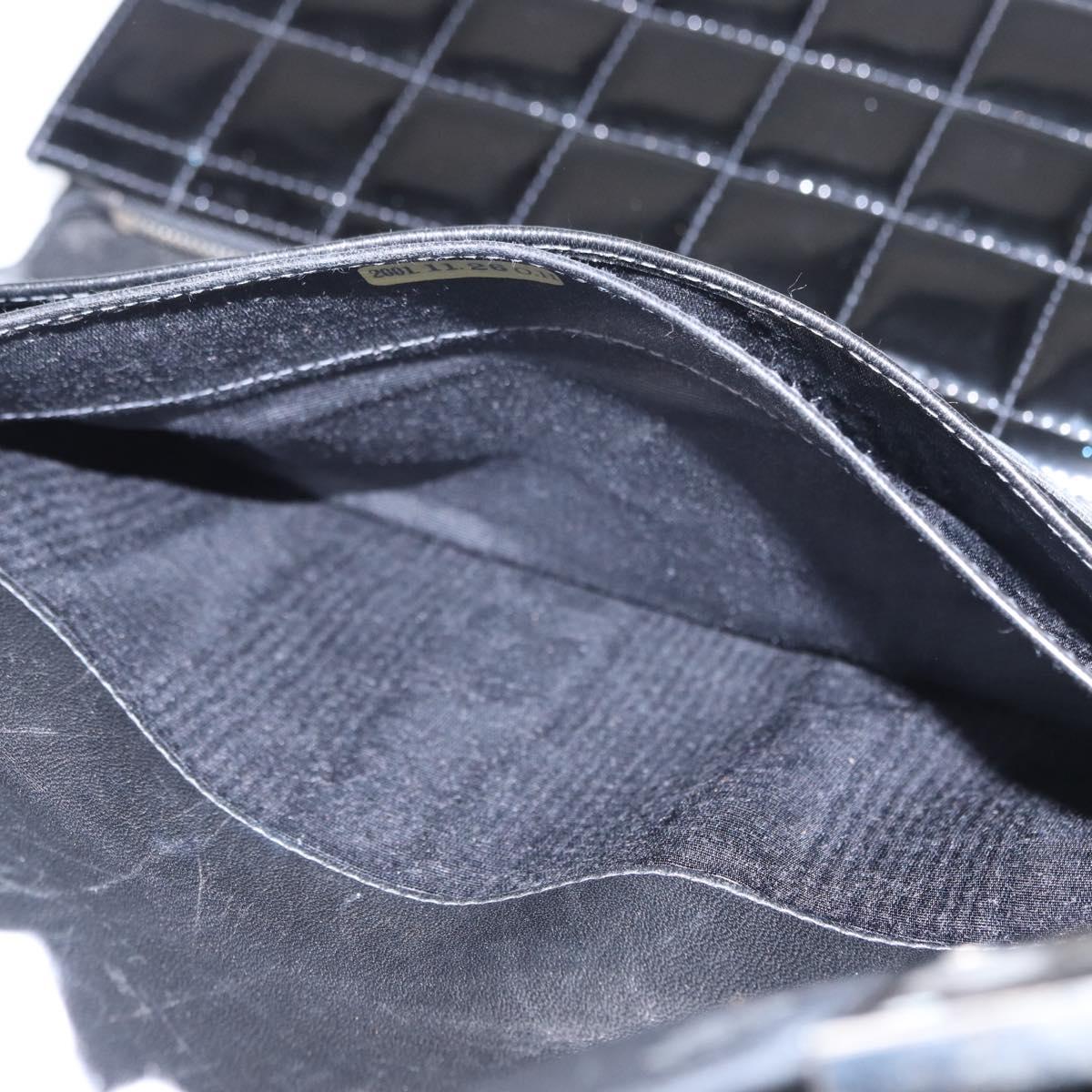 CHANEL Choco Bar Chain Shoulder Bag patent Black Silver CC Auth 153210