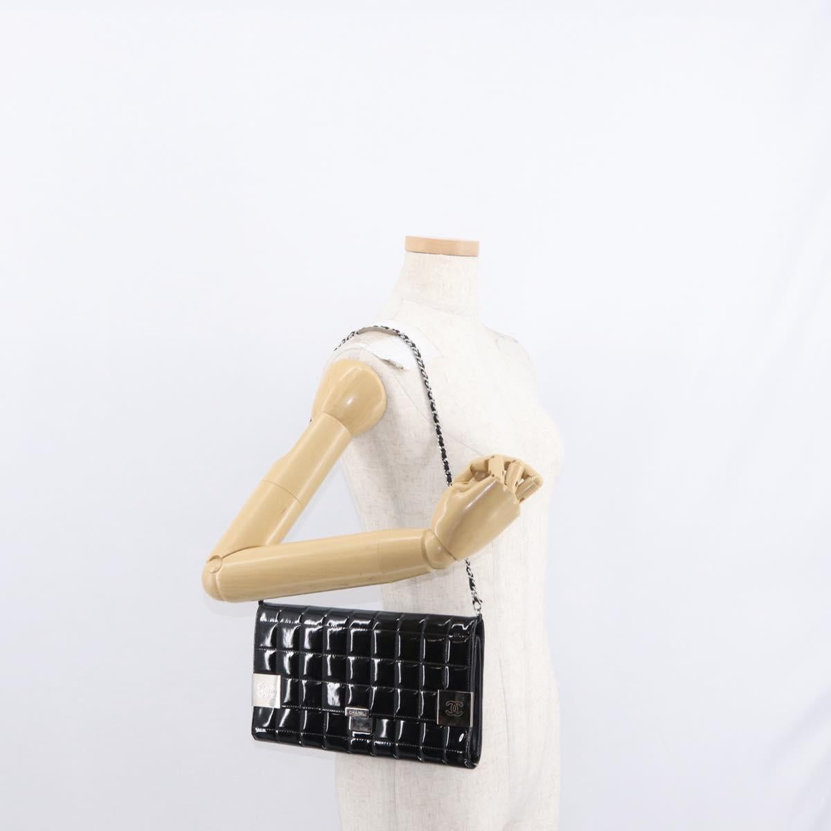 CHANEL Choco Bar Chain Shoulder Bag patent Black Silver CC Auth 153210