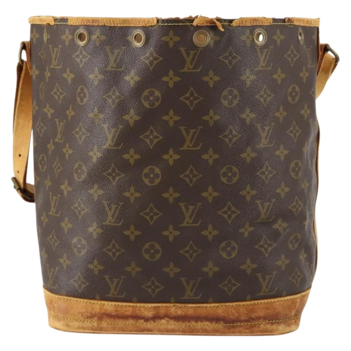 LOUIS VUITTON Monogram Noe Shoulder Bag M42224 LV Auth 153211