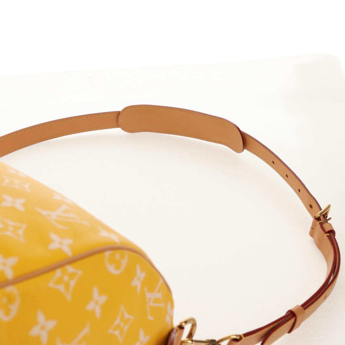LOUIS VUITTON Speedy P9 Bandouliere 40 Bag Jaune Mat M24419 LV Auth 153334SM