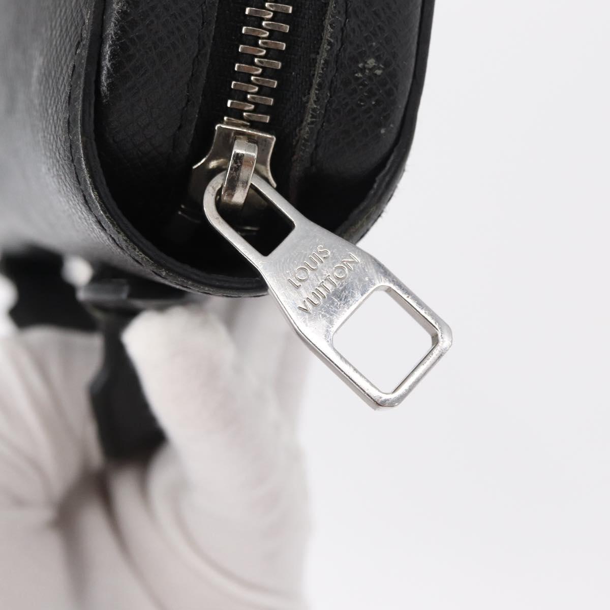 LOUIS VUITTON Taiga Zippy XL Long Wallet Black M44275 LV Auth 153416