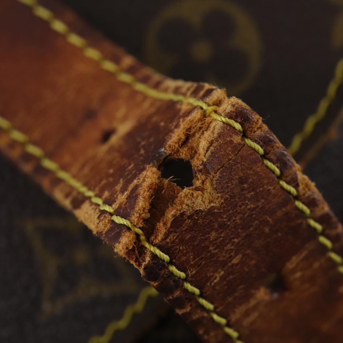 LOUIS VUITTON Monogram Saumur 30 Shoulder Bag M42256 LV Auth 153435