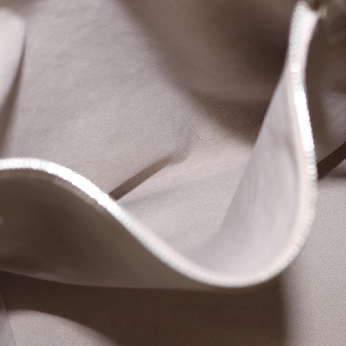 LOUIS VUITTON Epi Noe Shoulder Bag White Yvoire M4084J LV Auth 153505V