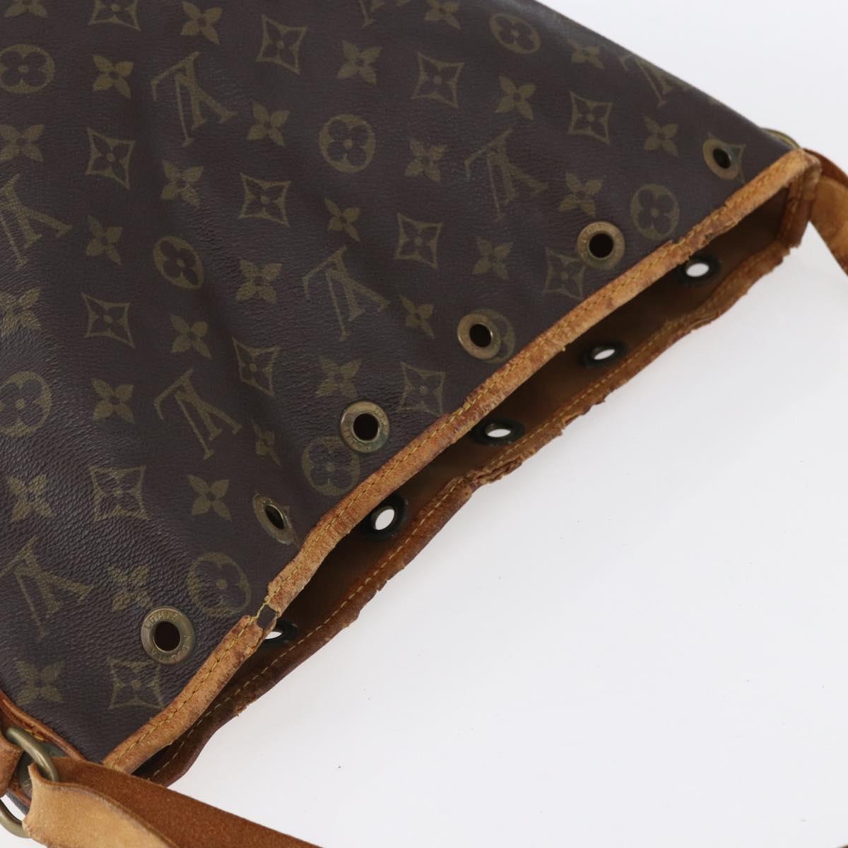 LOUIS VUITTON Monogram Petit Noe Shoulder Bag M42226 LV Auth 153531