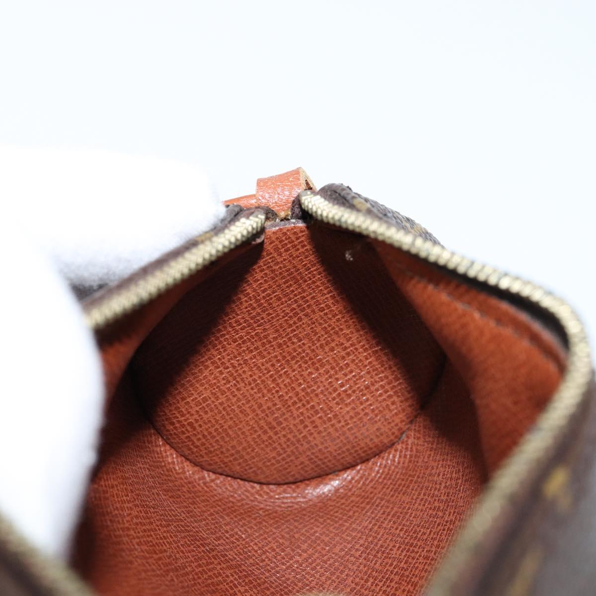 LOUIS VUITTON Monogram Papillon Pouch LV Auth 153578