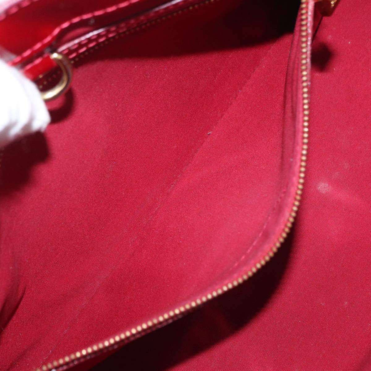 LOUIS VUITTON VernisRayure Wilshire PM Bag Pomme D'amour M91701 LV Auth 153595V
