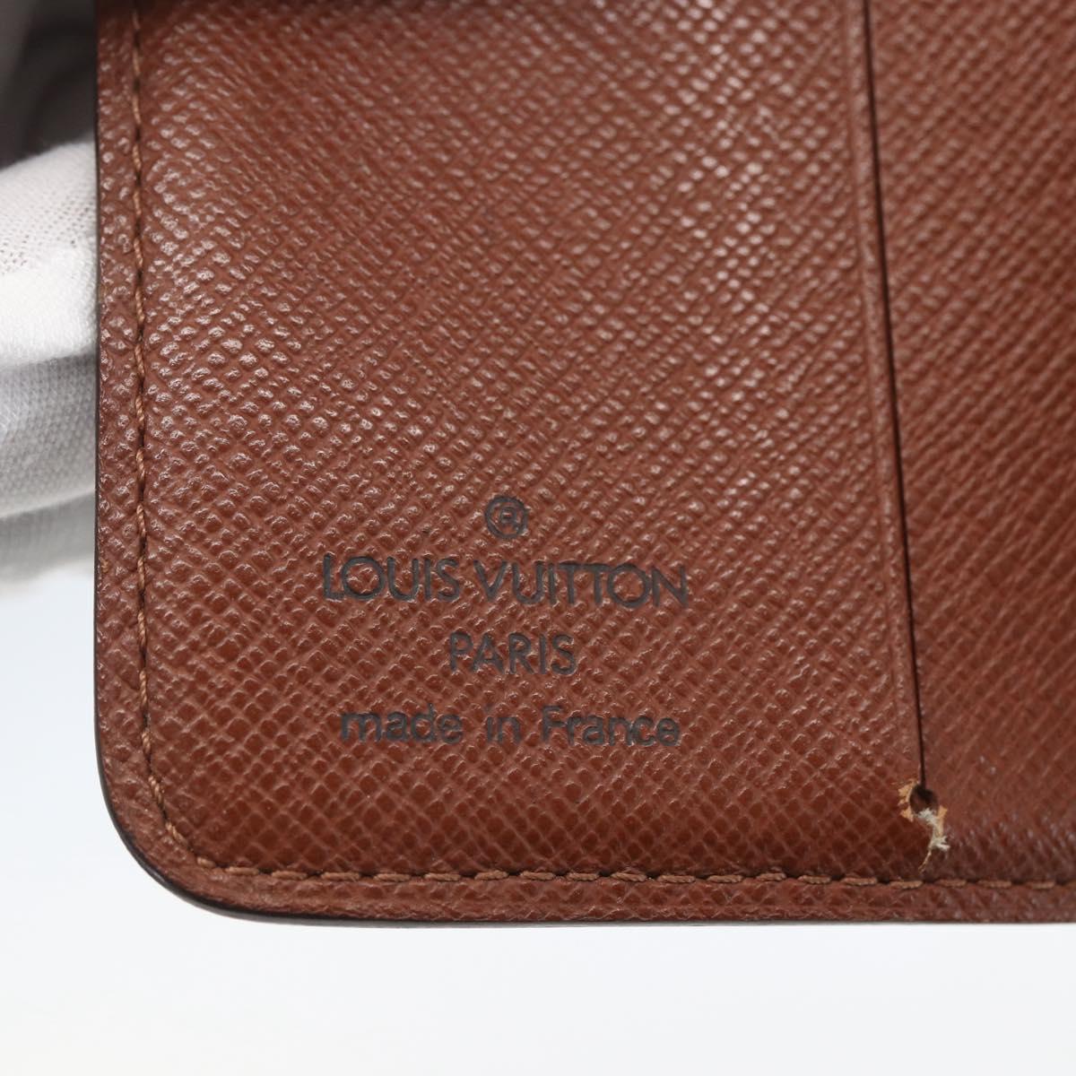 LOUIS VUITTON Monogram Compact zip Wallet M61667 LV Auth 153671