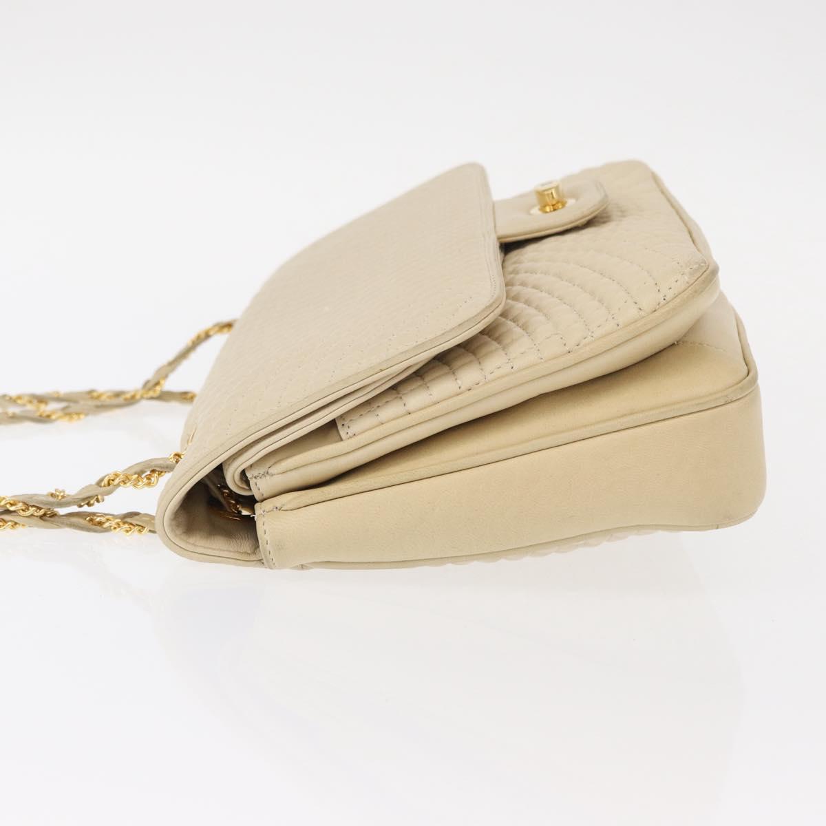 BALLY Quilted Chain Shoulder Bag Leather Ivory Gold Auth 153827