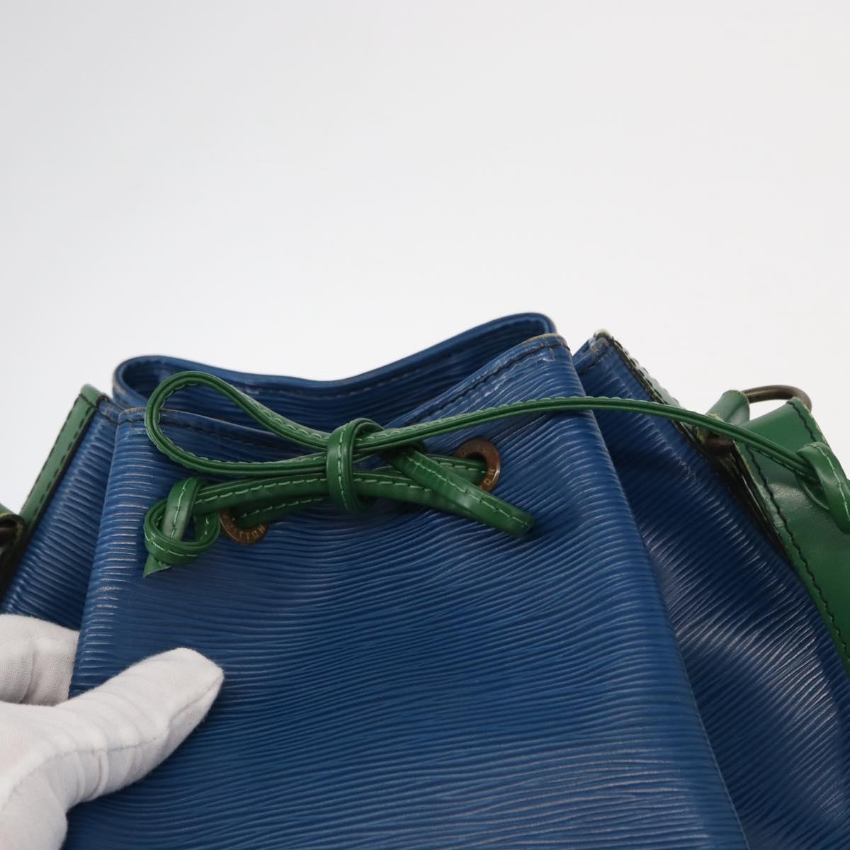 LOUIS VUITTON Epi Noe Shoulder Bag Bicolor Green Blue M44044 LV Auth 153843