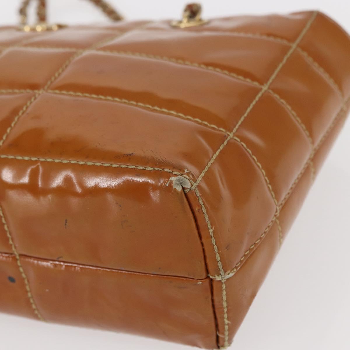 CHANEL Choco Bar Chain Shoulder Bag Patent leather Brown Gold CC Auth 153883