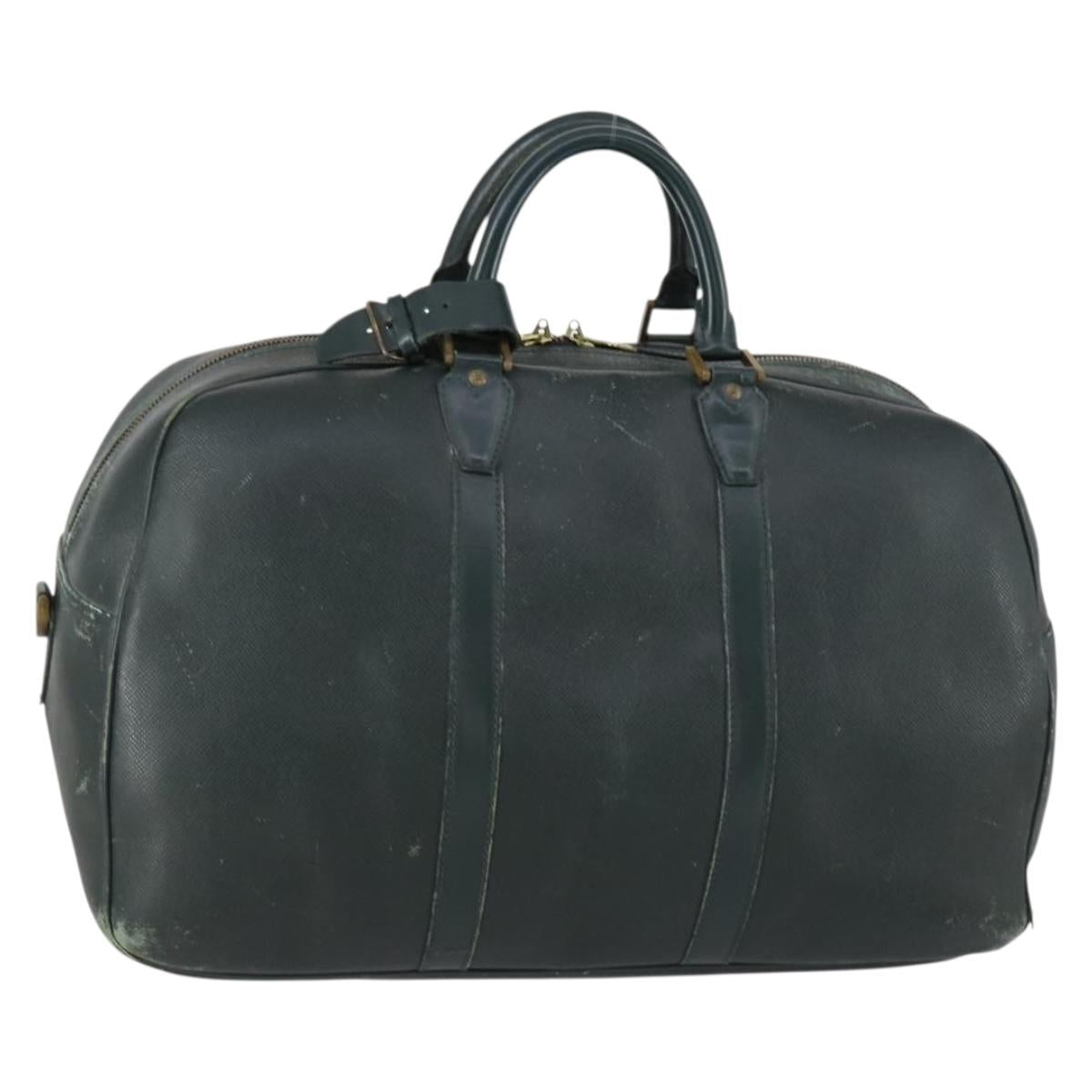 LOUIS VUITTON Taiga Kendall PM Boston Bag Epicea M30124 LV Auth 153997