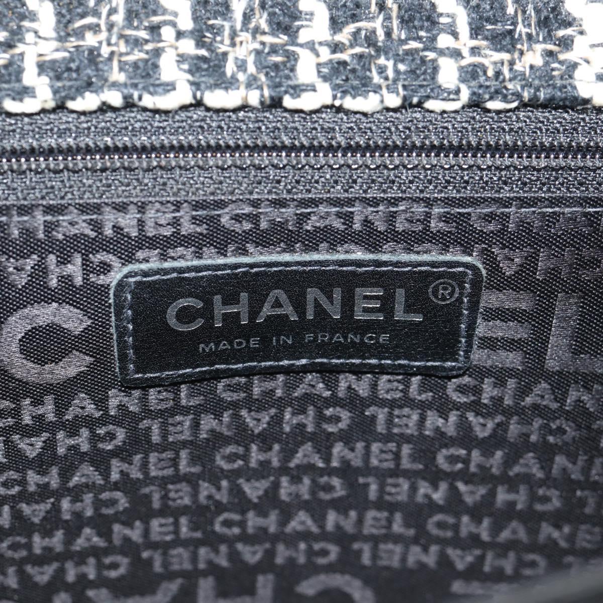 CHANEL Chain Shoulder Bag Tweed Black Silver CC Auth 154048V