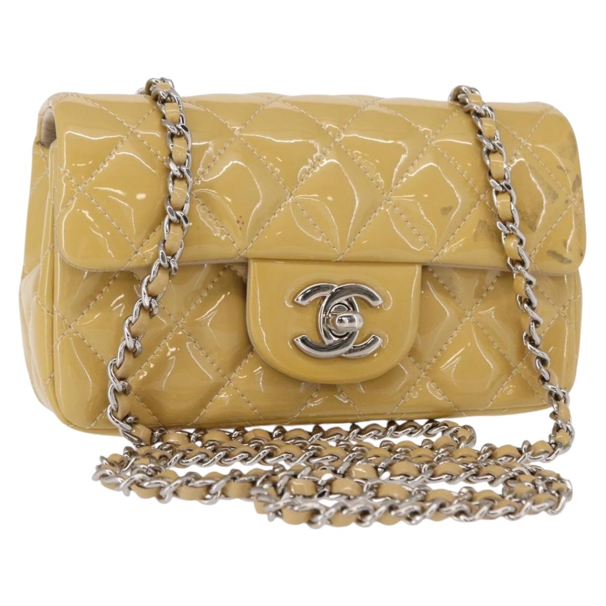 CHANEL Matelasse Chain Shoulder Bag Enamel Yellow Gold CC Auth 154061