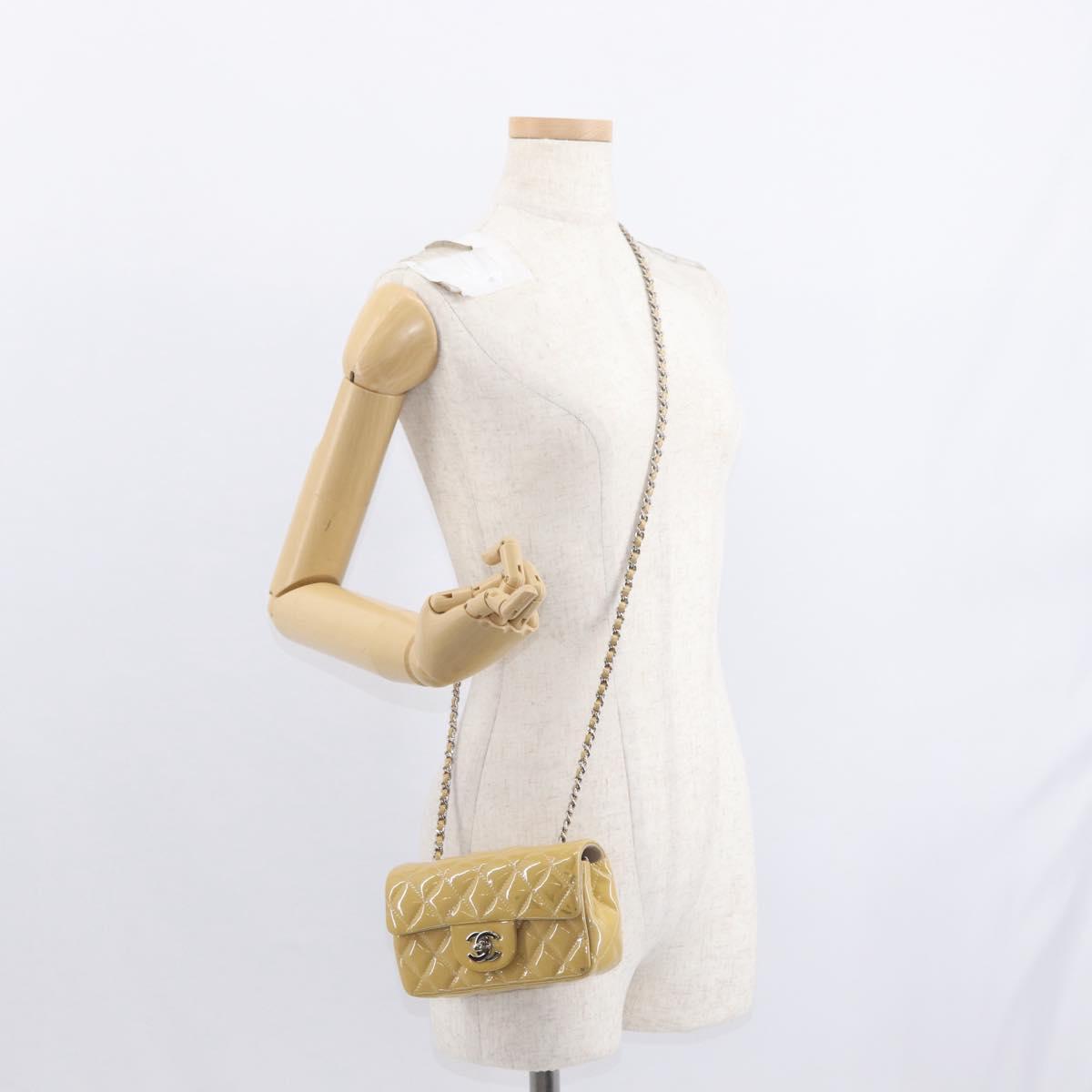 CHANEL Matelasse Chain Shoulder Bag Enamel Yellow Gold CC Auth 154061