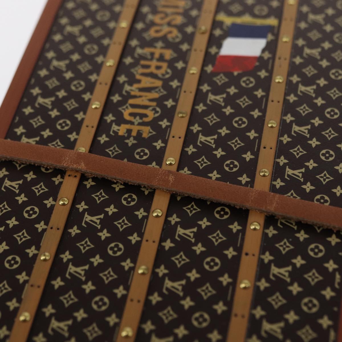 LOUIS VUITTON Miss France Paper Weight Brown M99408 LV Auth 154063