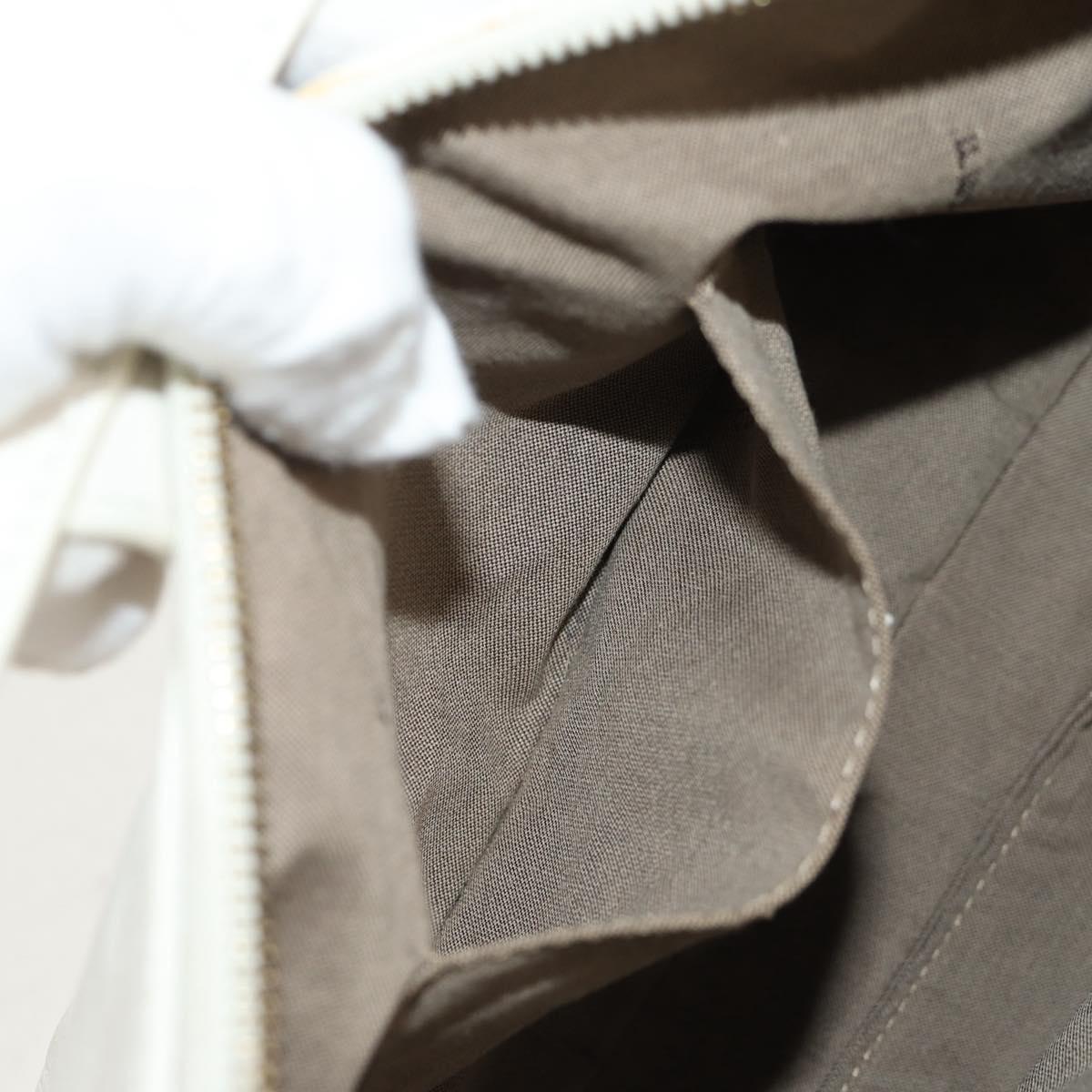 FENDI Mamma Baguette Shoulder Bag Leather White Gold Auth 154081M