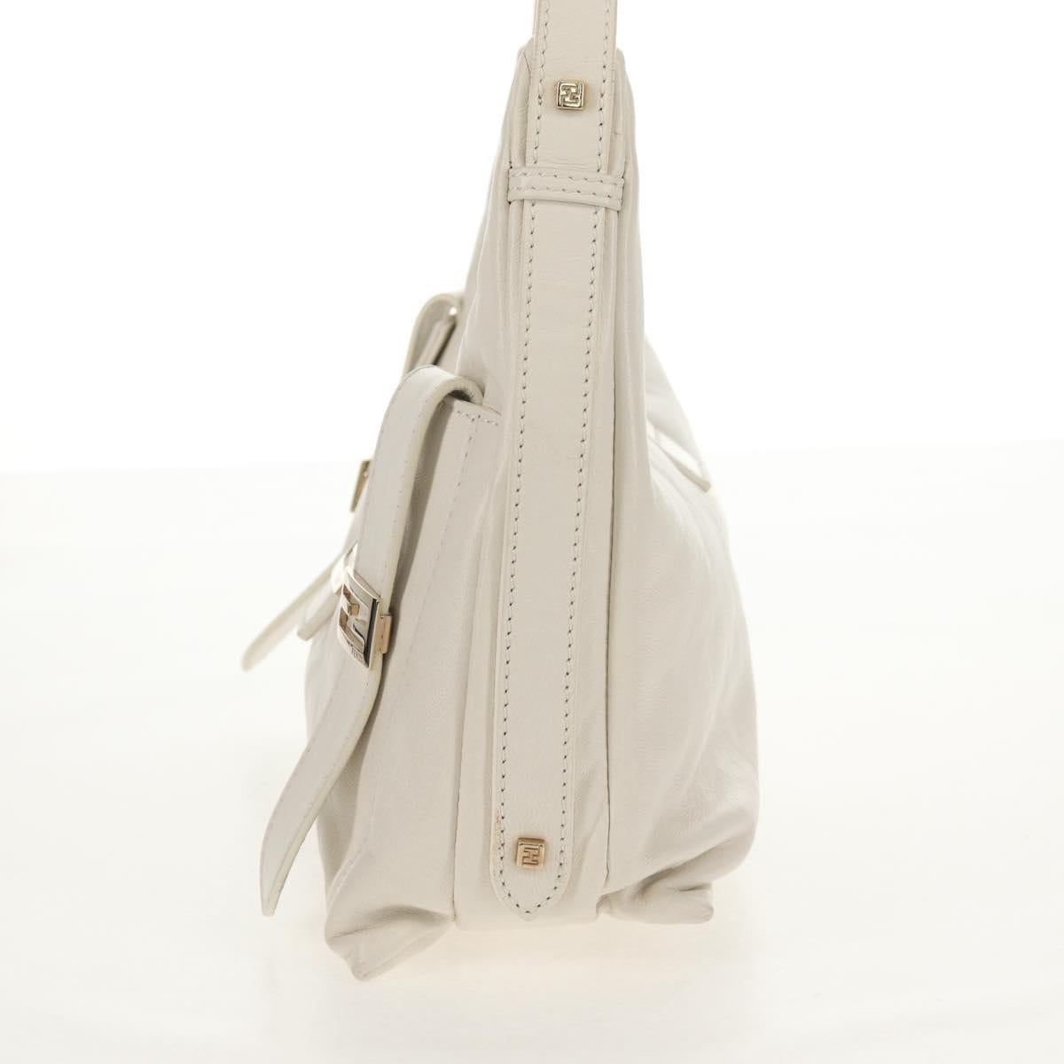 FENDI Mamma Baguette Shoulder Bag Leather White Gold Auth 154081M