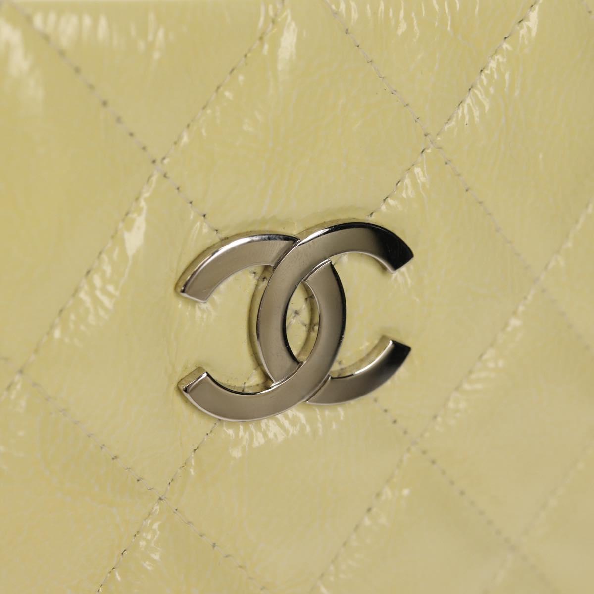 CHANEL Matelasse Chain Shoulder Bag Patent leather Yellow Silver CC Auth 154112V