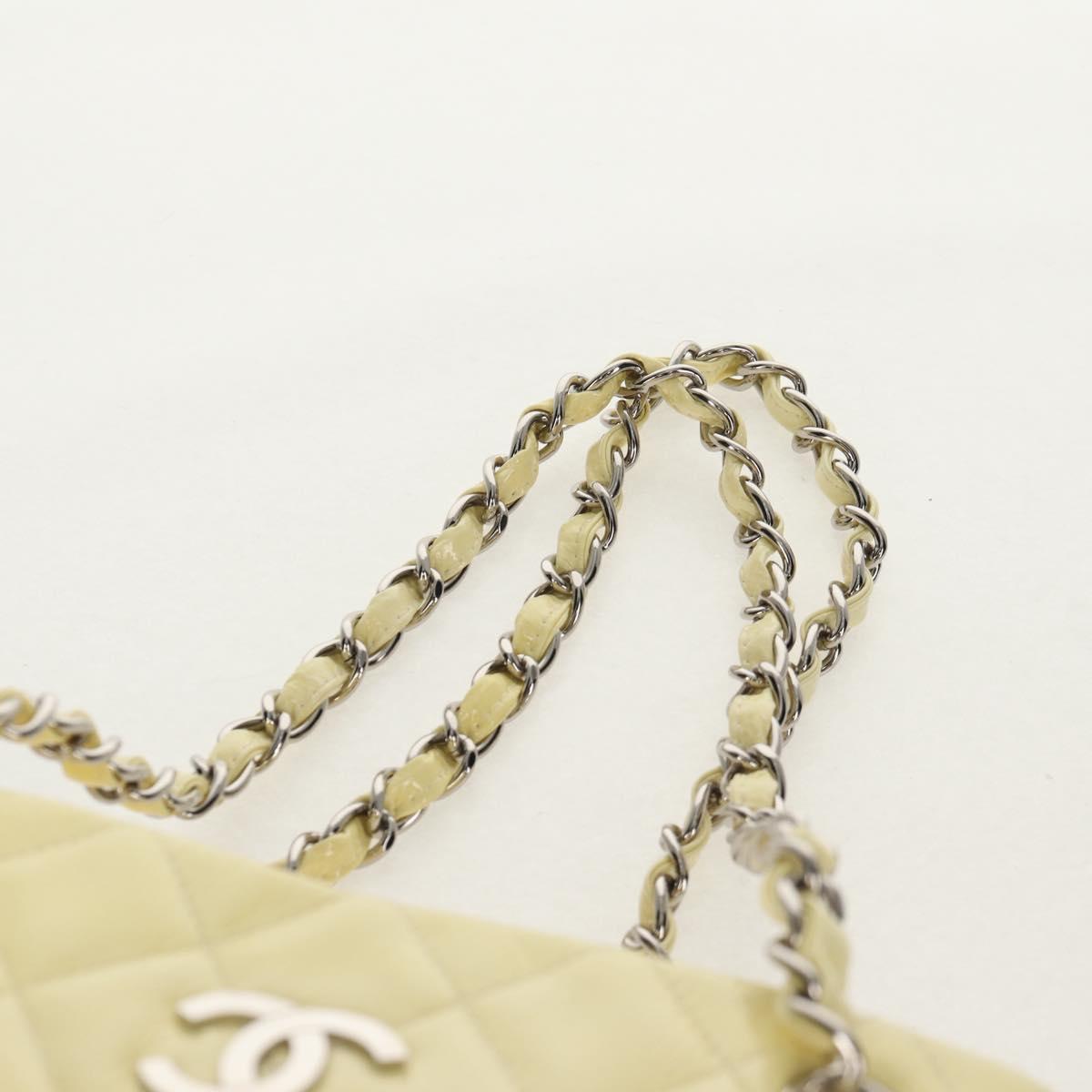 CHANEL Matelasse Chain Shoulder Bag Patent leather Yellow Silver CC Auth 154112V