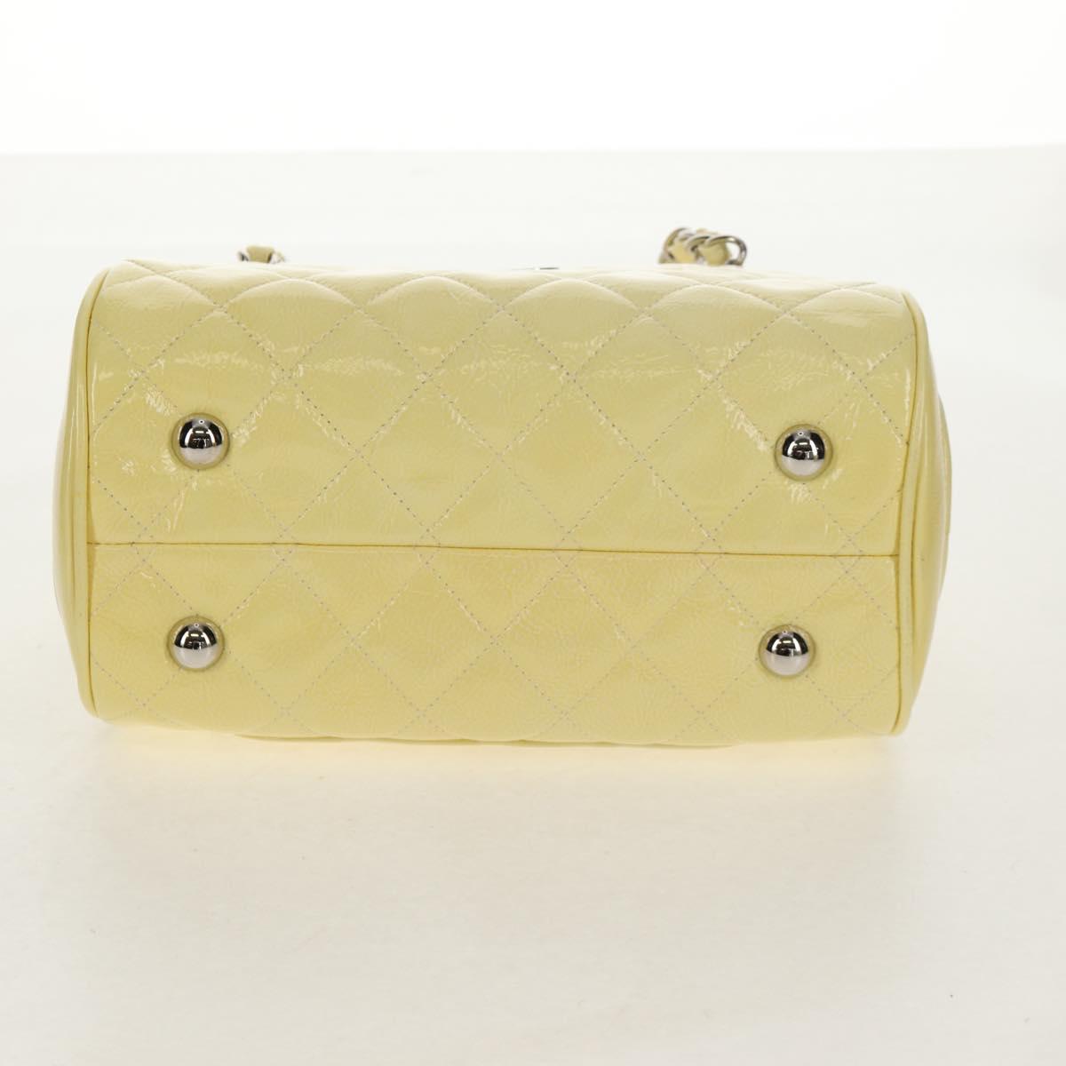 CHANEL Matelasse Chain Shoulder Bag Patent leather Yellow Silver CC Auth 154112V