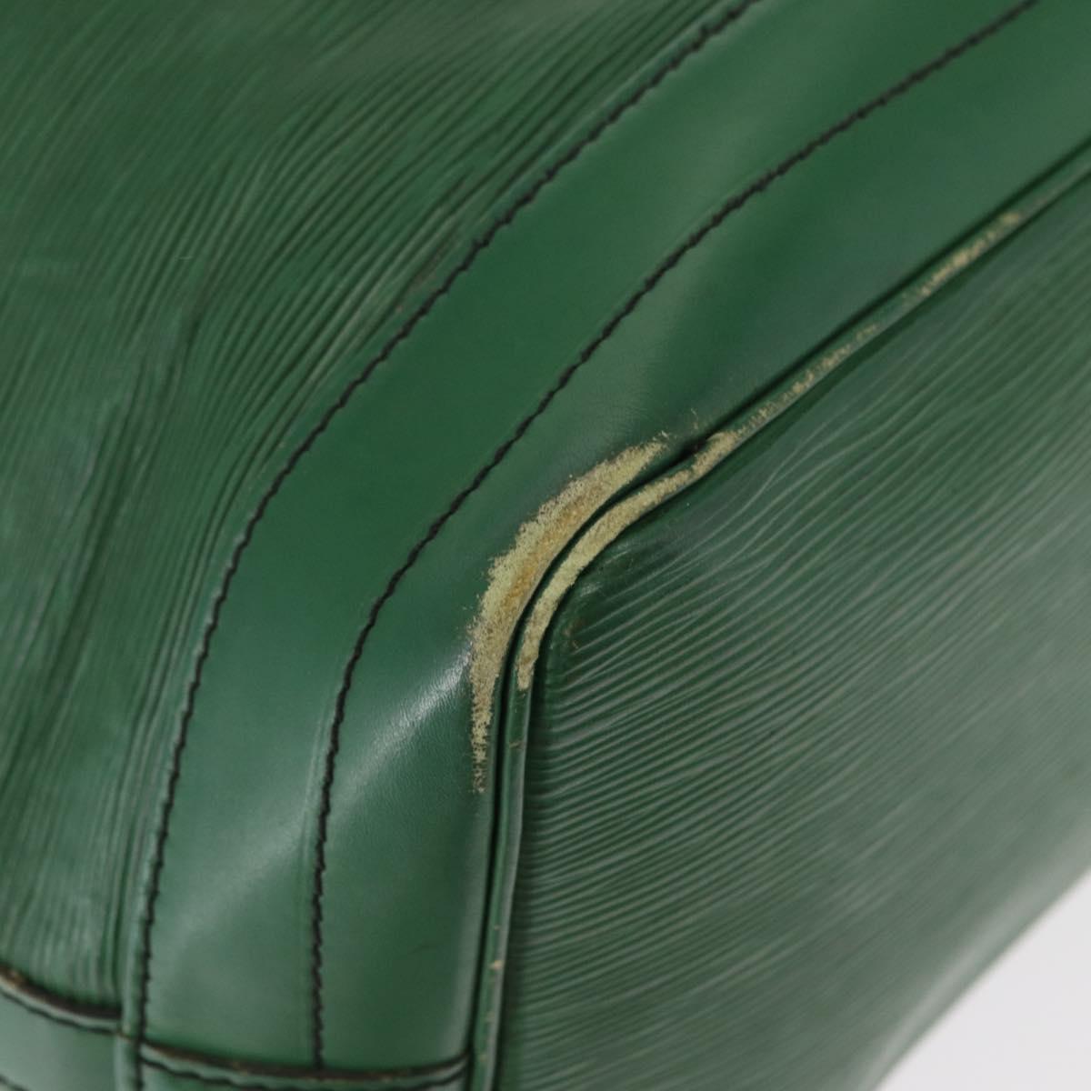 LOUIS VUITTON Epi Noe Shoulder Bag Green M44004 LV Auth 154171