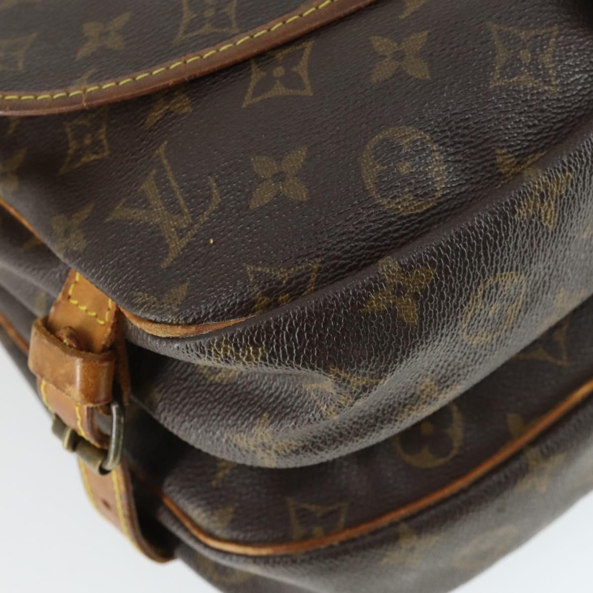 LOUIS VUITTON Monogram Saumur 30 Shoulder Bag M42256 LV Auth 154252