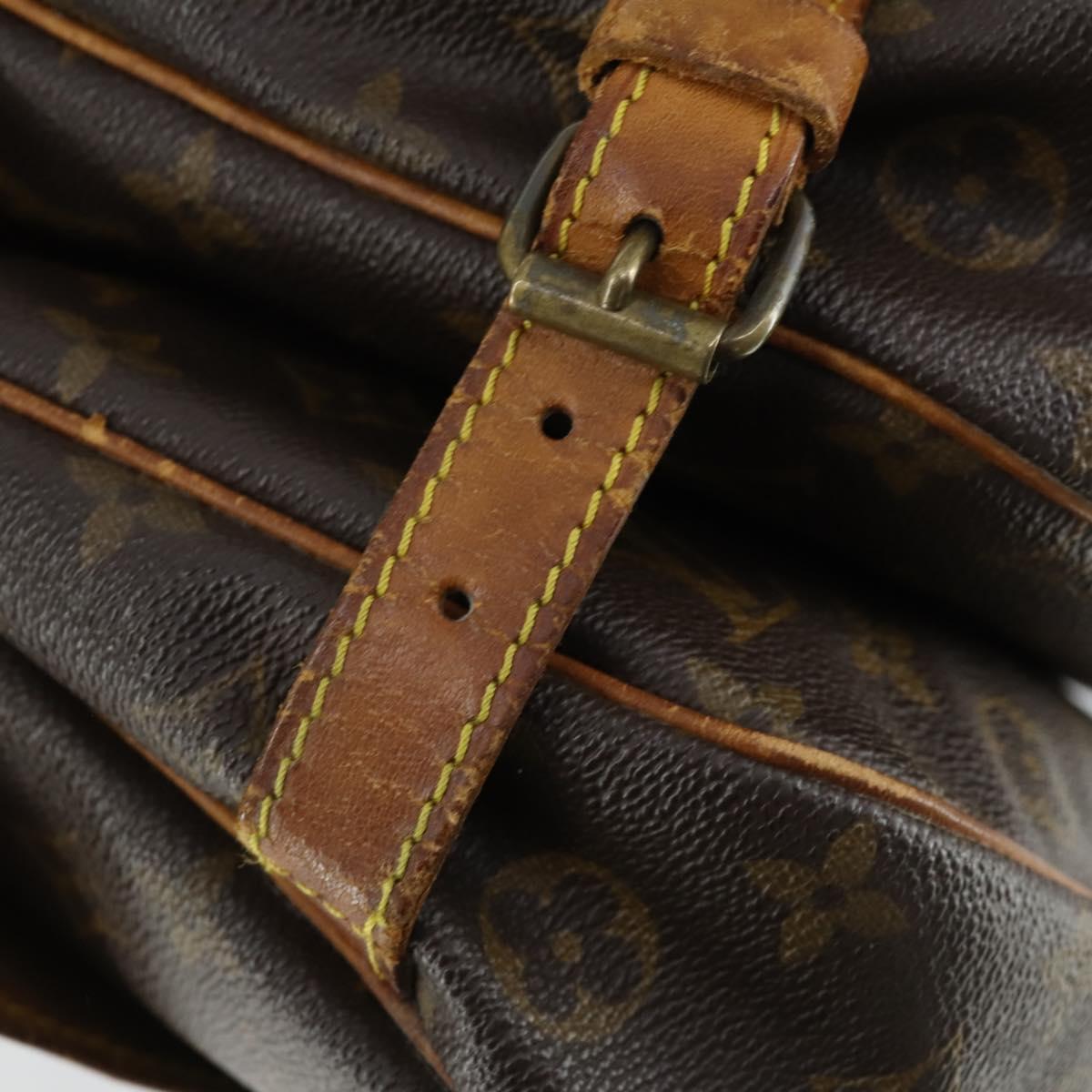 LOUIS VUITTON Monogram Saumur 30 Shoulder Bag M42256 LV Auth 154252