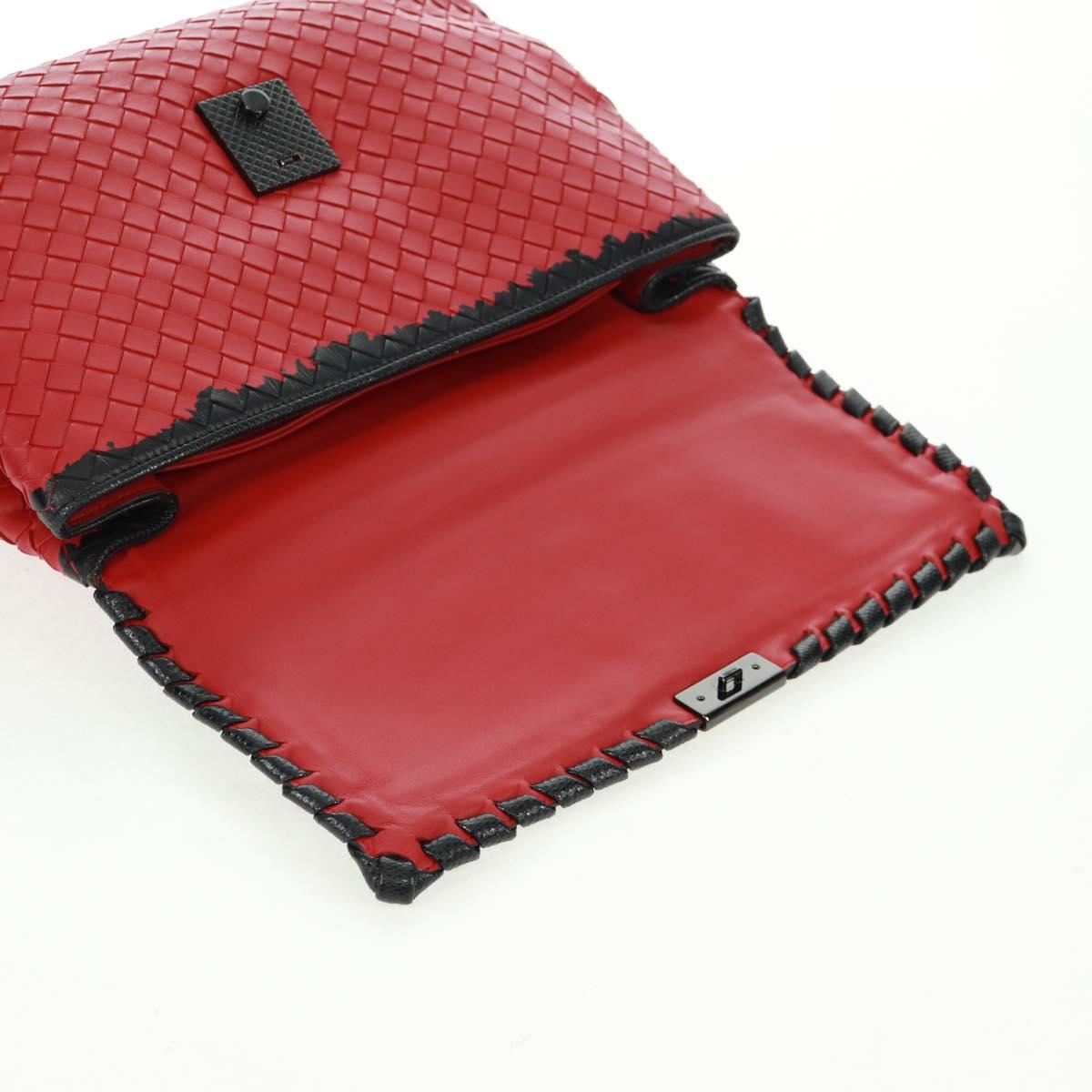 BOTTEGA VENETA INTRECCIATO Shoulder Bag Leather Red Auth 154274V