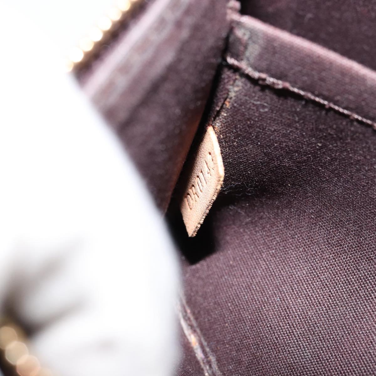 LOUIS VUITTON Vernis Pochette Accessoires Pouch Amarante M91576 LV Auth 154299V