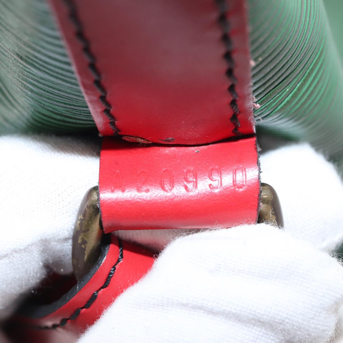 LOUIS VUITTON Epi Petit Noe Shoulder Bag Bicolor Green Red M44147 LV Auth 154342