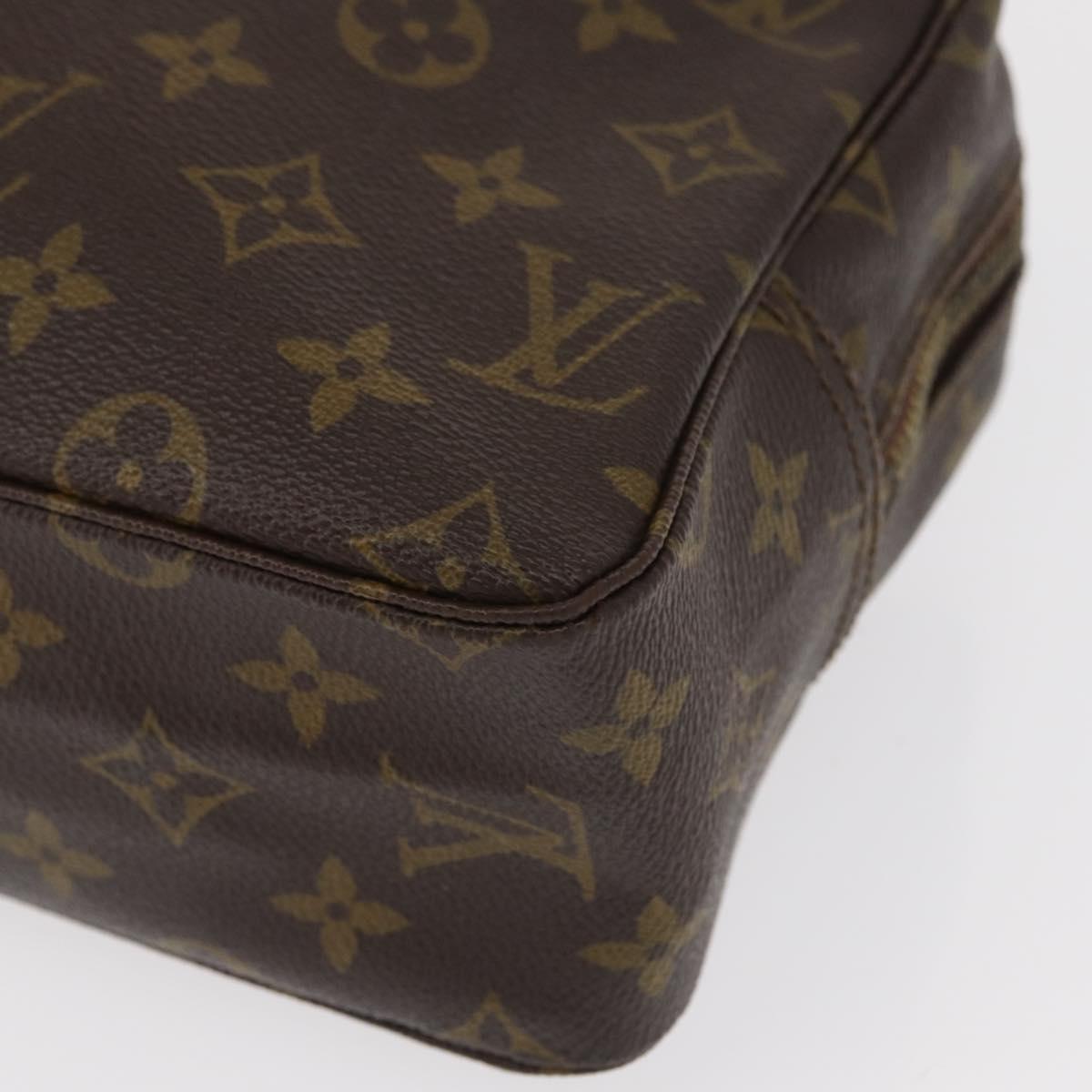 LOUIS VUITTON Monogram Trousse Toilette 28 Clutch Bag M47522 LV Auth 154483