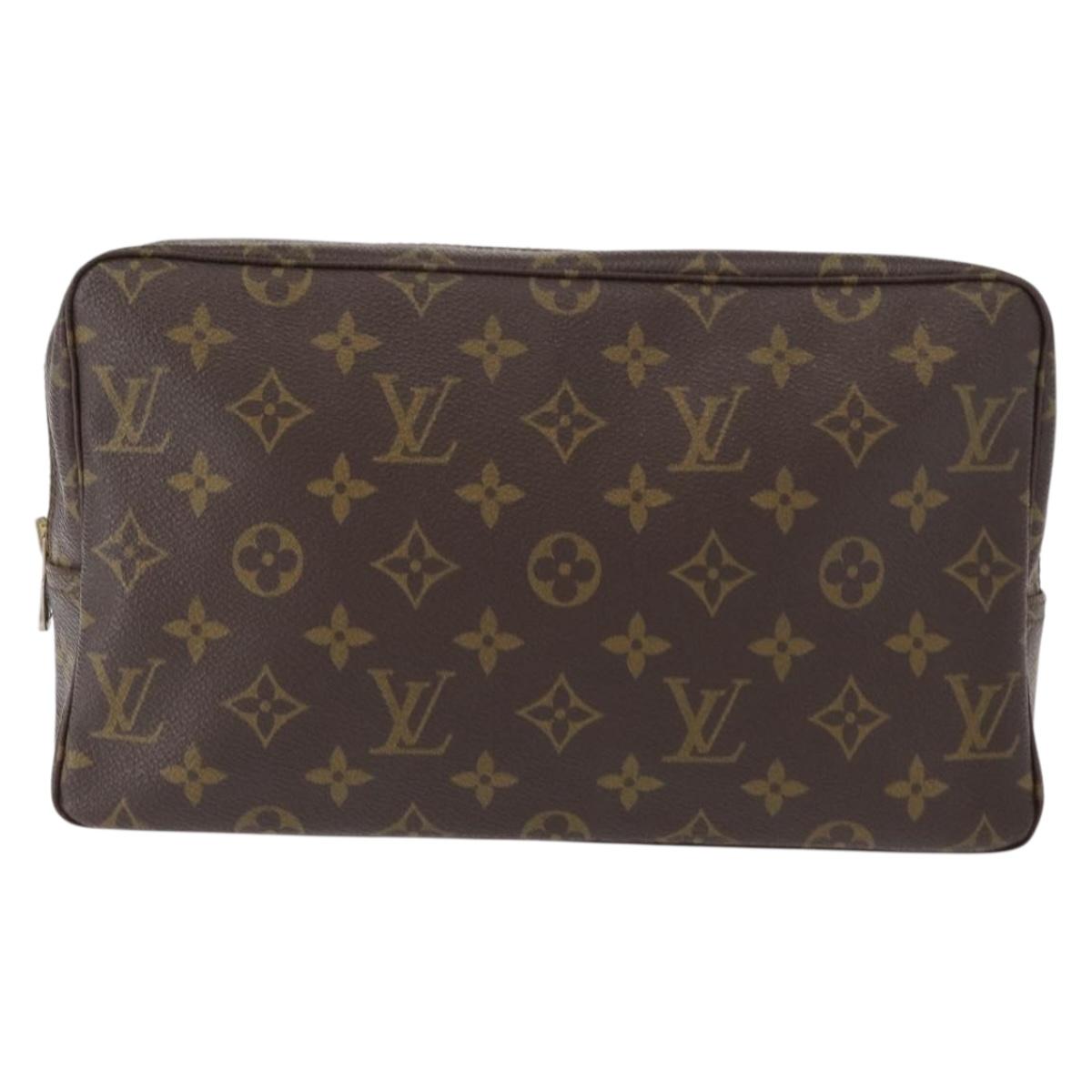 LOUIS VUITTON Monogram Trousse Toilette 28 Clutch Bag M47522 LV Auth 154483