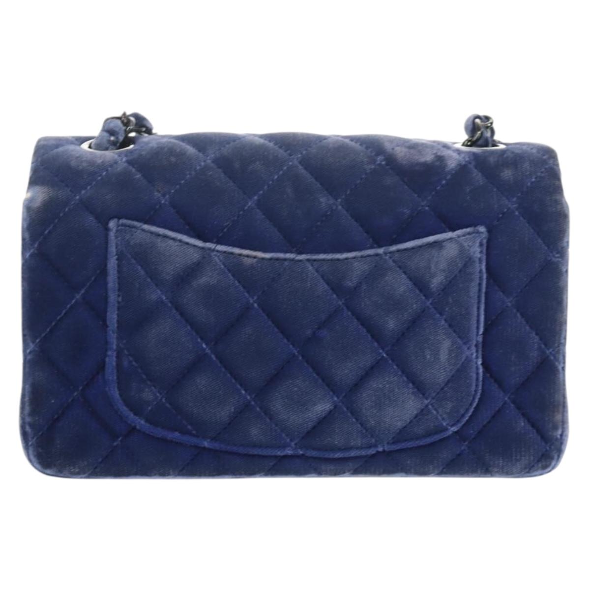 CHANEL Matelasse 20 Chain Shoulder Bag Velor Navy CC Auth 154631V