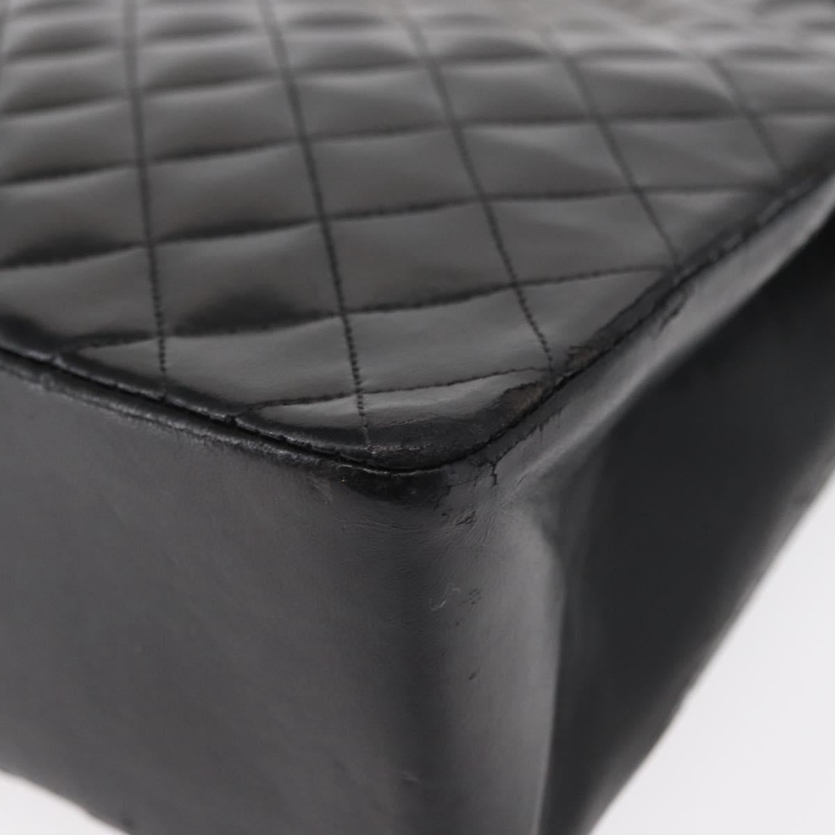 CHANEL Matelasse Chain Shoulder Bag Patent leather Black Gold CC Auth 154765