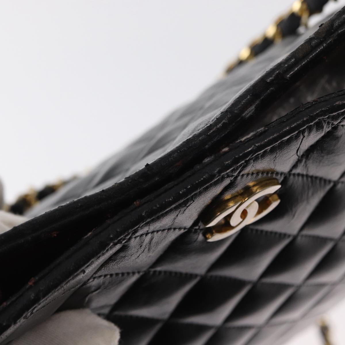 CHANEL Matelasse Chain Shoulder Bag Patent leather Black Gold CC Auth 154765