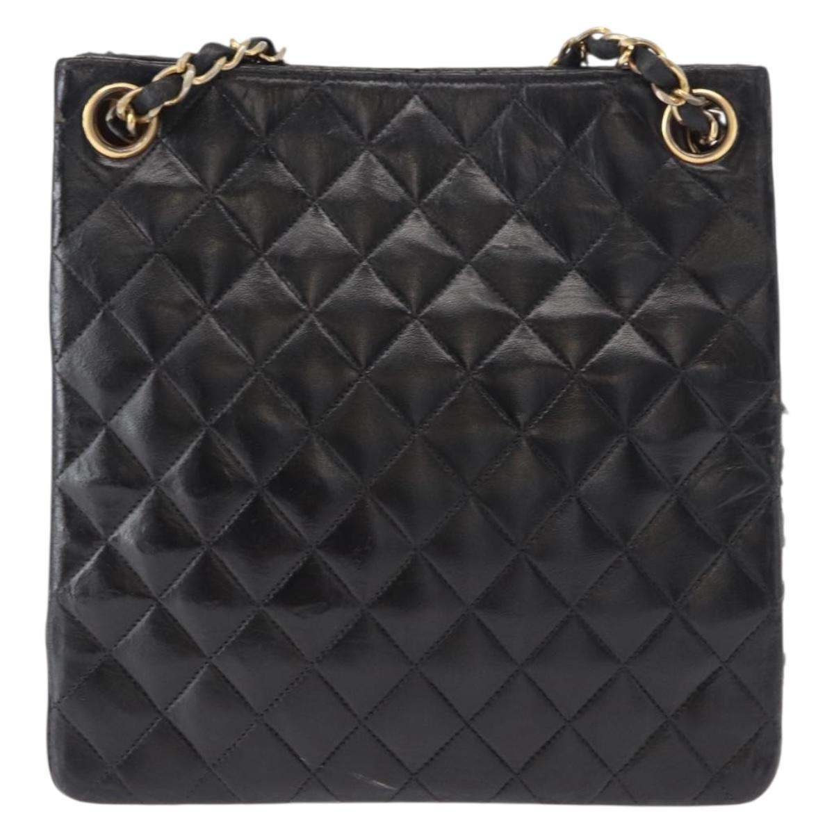 CHANEL Matelasse Chain Shoulder Bag Patent leather Black Gold CC Auth 154765