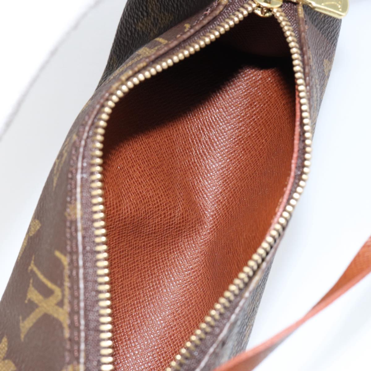 LOUIS VUITTON Monogram Papillon Pouch LV Auth 154804